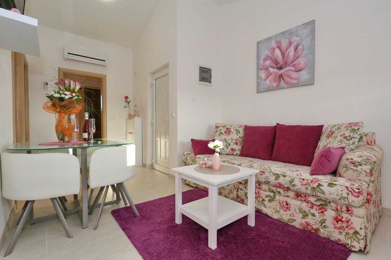 Villa Nivel Vir Exterior foto