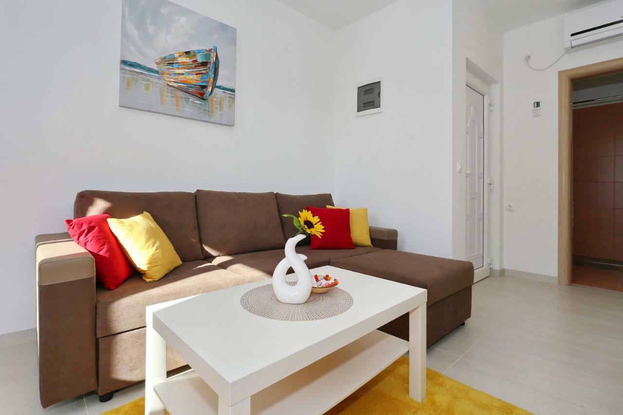 Villa Nivel Vir Exterior foto